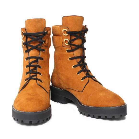 stuart weitzman women's lexy round toe leather lace up boots